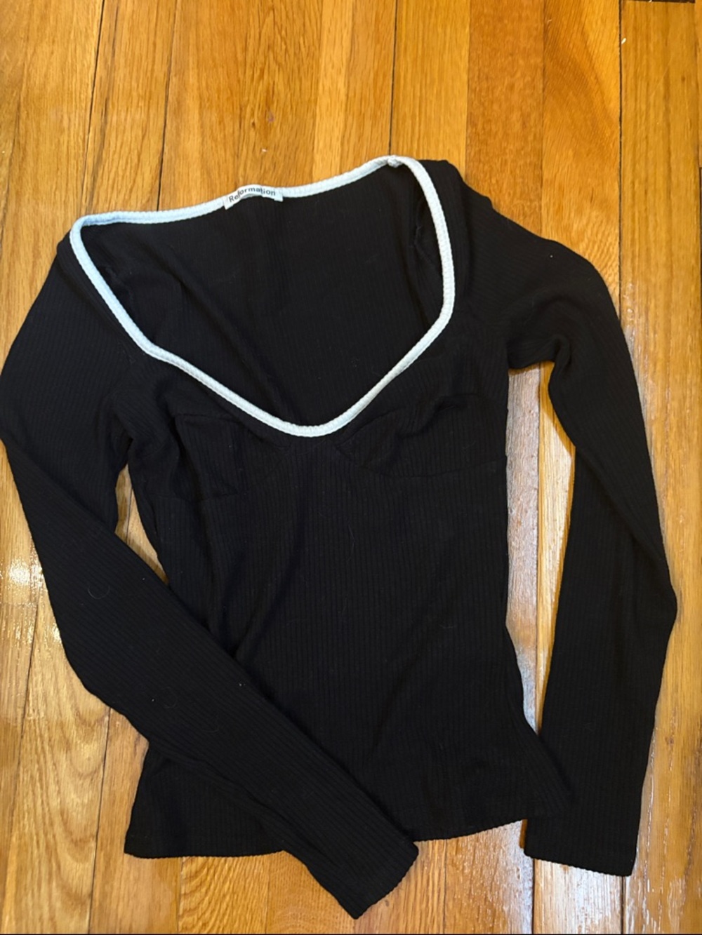 Reformation Elie Knit Top | XS | Black and white - Picture 3 of 7